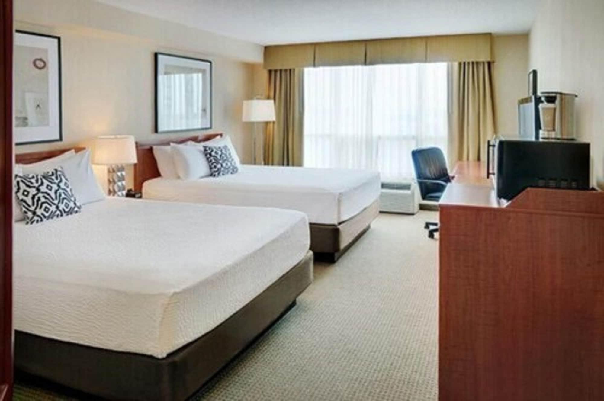 Hotel Courtyard By Marriott Kitchener Extérieur photo