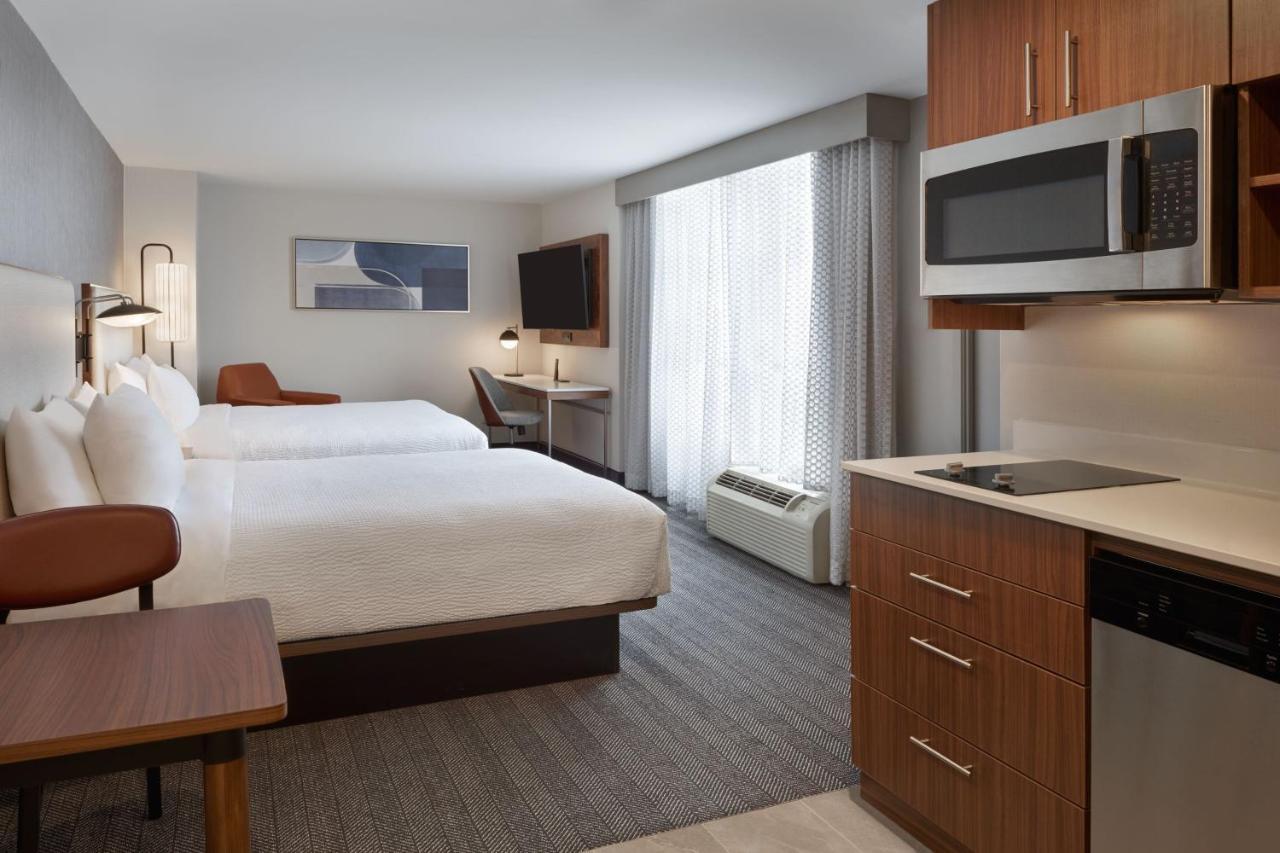 Hotel Courtyard By Marriott Kitchener Extérieur photo
