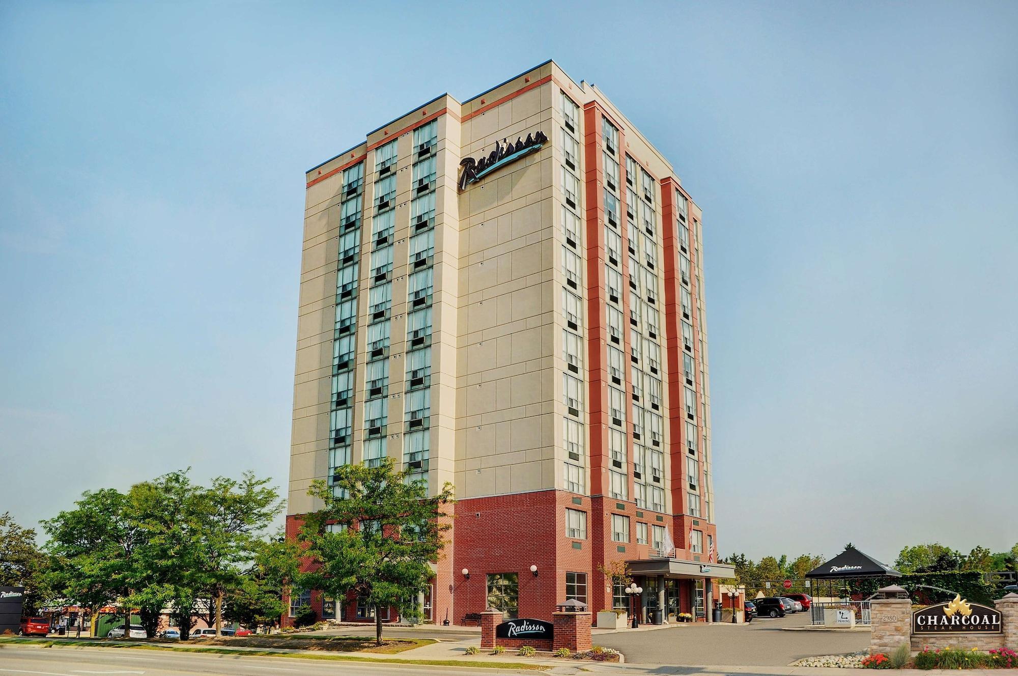 Hotel Courtyard By Marriott Kitchener Extérieur photo