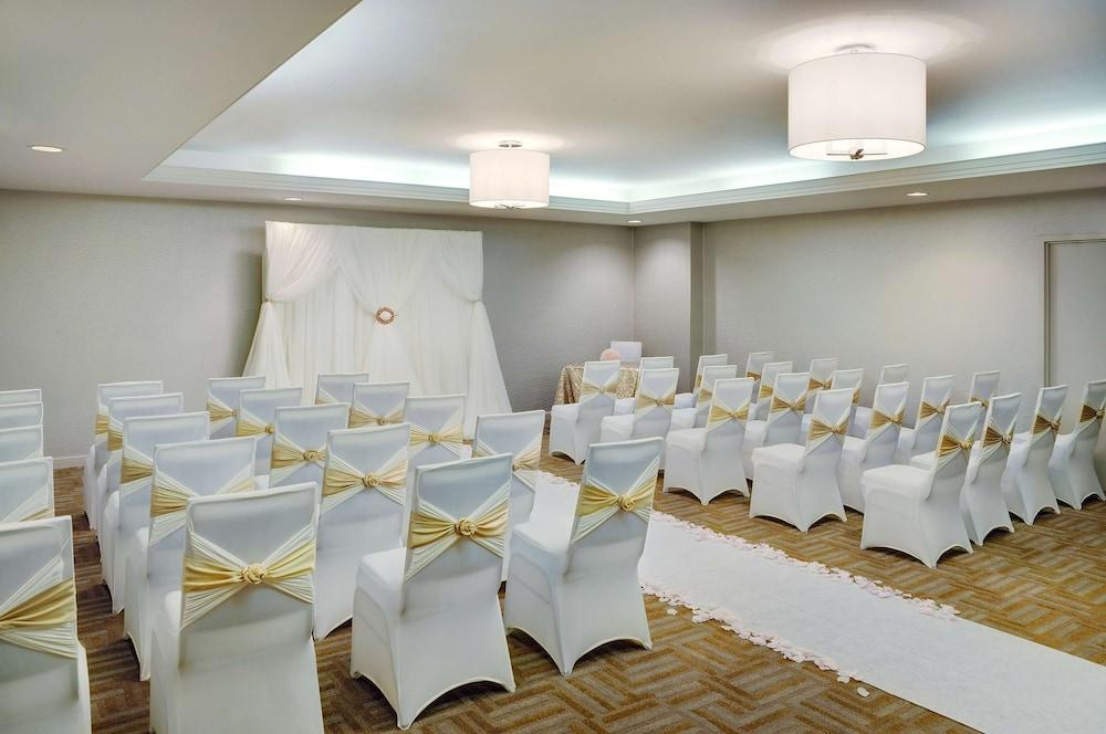 Hotel Courtyard By Marriott Kitchener Extérieur photo