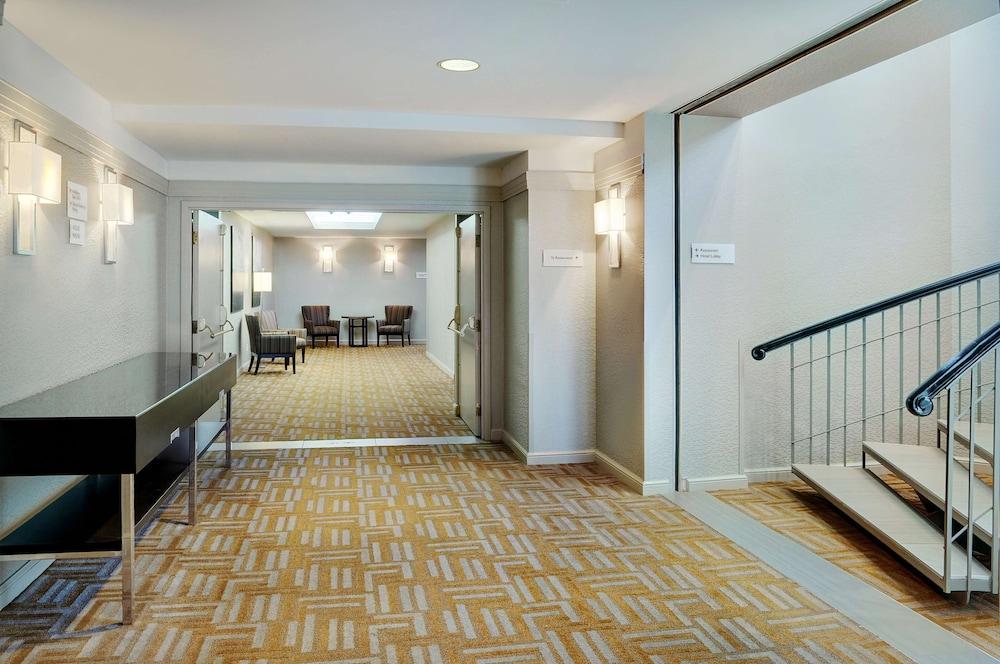 Hotel Courtyard By Marriott Kitchener Extérieur photo