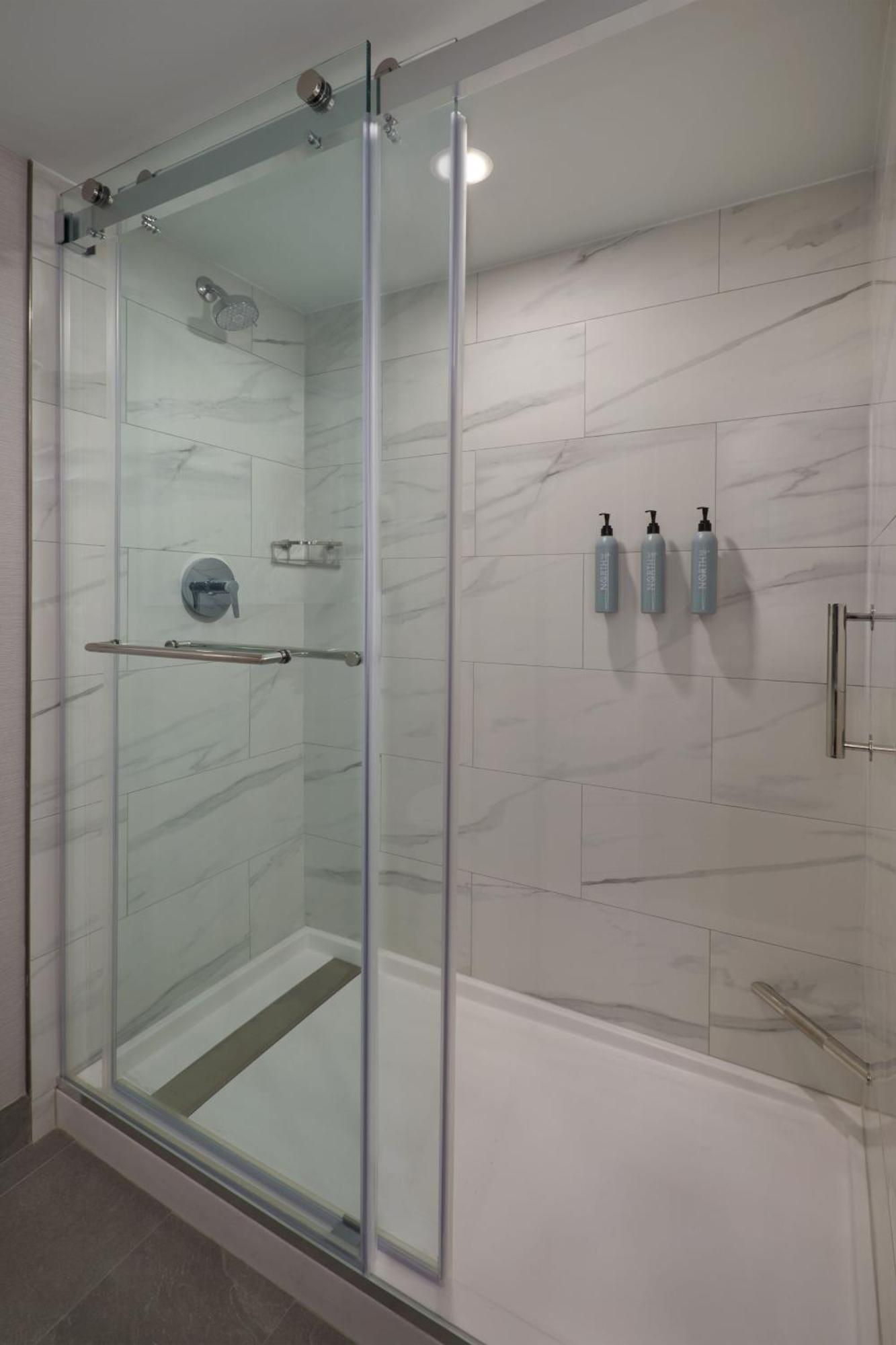 Hotel Courtyard By Marriott Kitchener Extérieur photo